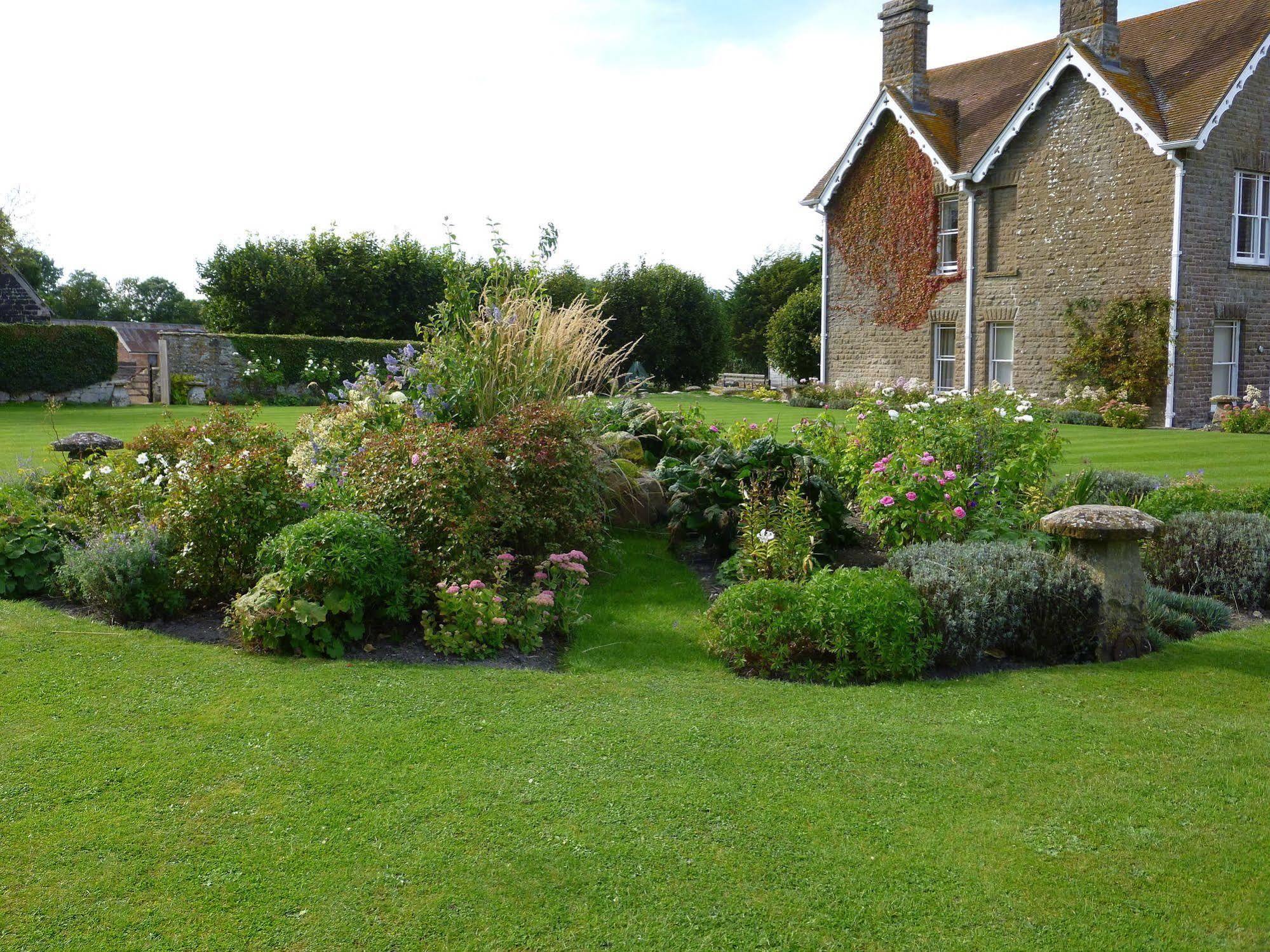 Overtown Manor Bed And Breakfast Swindon Esterno foto
